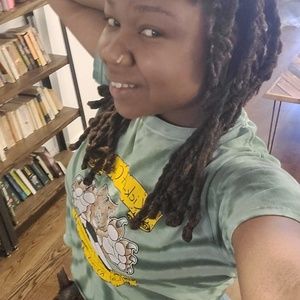 Meet your Posher, Britney